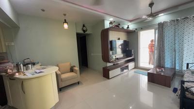 Living Room Image of 1080 Sq.ft 3 BHK Apartment / Flat for rent in Rosa Bella, Hiranandani Estate Thane for Rs. 65000