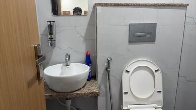 Bathroom Image of 210 Sq.ft 1 RK Independent House for rent in Mahalakshmi Nagar Indore for Rs. 13000