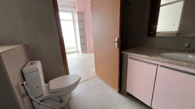Image of 1639 Sq.ft 2 BHK Apartment / Flat for sale in SS The Leaf, Sector 85, Gurgaon for Rs. 18500000