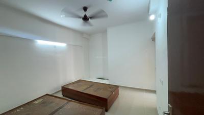Bedroom Image of 1100 Sq.ft 2.5 BHK Apartment / Flat for sale in Amrapali Verona Heights, Noida Extension Greater Noida for Rs. 8580000