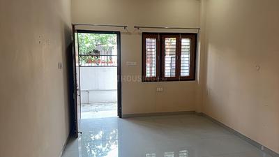 Living Room Image of 1350 Sq.ft 2 BHK Builder Floor for rent in Indira Nagar Lucknow for Rs. 20000