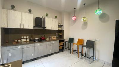 Kitchen Image of 1305 Sq.ft 2 BHK Apartment / Flat for sale in Escon Primera Phase 1, PR7 Airport Road Zirakpur for Rs. 12500000