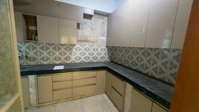 Kitchen Image of 1900 Sq.ft 3 BHK Apartment / Flat for rent in Paras Dews, Sector 106 Gurgaon for Rs. 42000