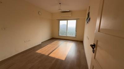 Bedroom Image of 1000 Sq.ft 2 BHK Apartment / Flat for sale in Kanakia Paris, Bandra East Mumbai for Rs. 34000000