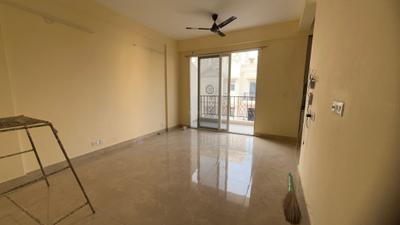 Living Room Image of 822 Sq.ft 2 BHK Builder Floor for sale in Signature Global Park 2 And 3, Sector 36 Sohna for Rs. 8500000