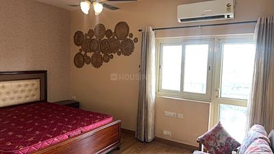 Bedroom Image of 1528 Sq.ft 3 BHK Apartment / Flat for sale in The 3C Lotus Zing, Sector 168 Noida for Rs. 12500000