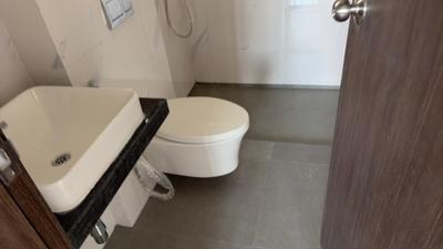 Image of 877 Sq.ft 2 BHK Apartment / Flat for sale in Risland The Icon, Thane West, Thane for Rs. 12500000