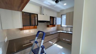 Kitchen Image of 1350 Sq.ft 3 BHK Builder Floor for rent in BPTP Astaire Garden Floors, Sector 70A Gurgaon for Rs. 47000