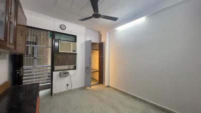 Bedroom Image of 1200 Sq.ft 3 BHK Builder Floor for sale in Mahavir Enclave New Delhi for Rs. 9000000