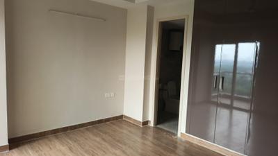 Bedroom Image of 1105 Sq.ft 2 BHK Apartment / Flat for rent in Fragrance Homes, Siddharth Vihar Ghaziabad for Rs. 24000