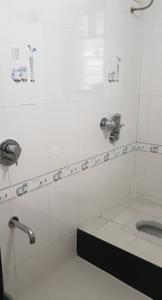 Bathroom Image of 1400 Sq.ft 3 BHK Apartment / Flat for sale in Parvati Darshan Pune for Rs. 21000000