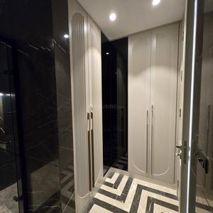 Bathroom Image of 2675 Sq.ft 4 BHK Builder Floor for rent in Hauz Khas New Delhi for Rs. 300000