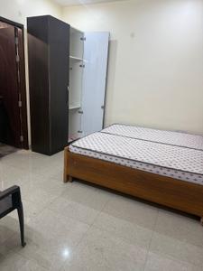 Bedroom Image of 1200 Sq.ft 2.5 BHK Builder Floor for rent in Sector 63 A Noida for Rs. 23000