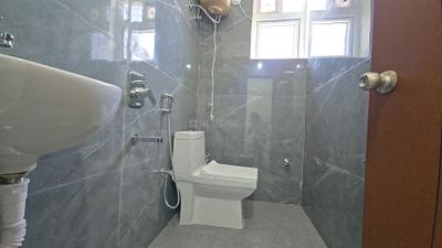 Bathroom Image of 1380 Sq.ft 2 BHK Apartment / Flat for rent in Kondapur Hyderabad for Rs. 43500