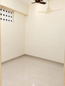 Bedroom Image of 265 Sq.ft 1 BHK Apartment / Flat for rent in Dadar East Mumbai for Rs. 23000