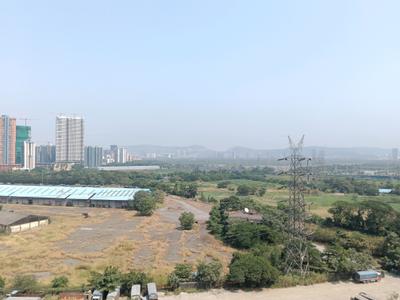Living Room Image of 1090 Sq.ft 2 BHK Apartment / Flat for sale in Neelam Senroofs Phase IV Building No D1 Wing A Known As Solana, Mulund East Mumbai for Rs. 22500000