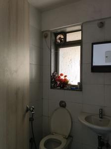 Common Bathroom Image of 864 Sq.ft 2 BHK Apartment / Flat for sale in Lodha Casa Rio by Lodha Group, Palava Phase 1 Thane for Rs. 5600000