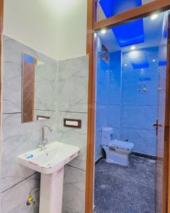 Image of 540 Sq.ft 2.5 BHK Independent House for rent in Dream Home Luxury Floors, Dwarka Mor, New Delhi for Rs. 19000