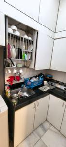 Kitchen Image of 650 Sq.ft 1 BHK Apartment / Flat for rent in Colaba Mumbai for Rs. 75000