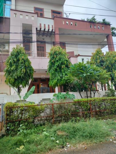 House in nirman nagar Main Image 1