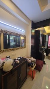 Hall Image of 1045 Sq.ft 2 BHK Apartment / Flat for sale in Paramount Floraville, Sector 137 Noida for Rs. 12400000