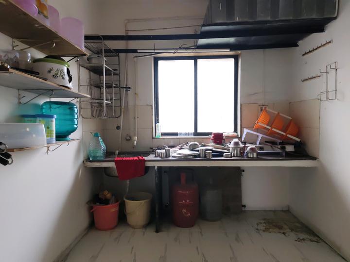 Royal Palms Summit Apartments Main Image 1