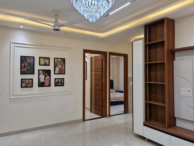 Living Room Image of 1300 Sq.ft 4 BHK Apartment / Flat for sale in Sector 15 Dwarka New Delhi for Rs. 13500000