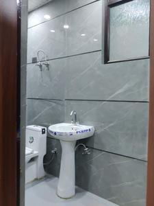 Bedroom One Image of 1350 Sq.ft 3 BHK Builder Floor for sale in Sky Homes, Indirapuram Ghaziabad for Rs. 12000000