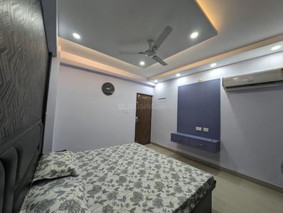 Bedroom Image of 3200 Sq.ft 3 BHK Penthouse for rent in Paharia Varanasi for Rs. 70000
