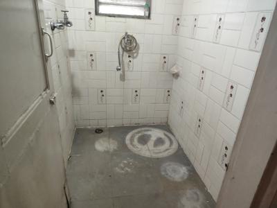 Bathroom Image of 555 Sq.ft 1 BHK Apartment / Flat for sale in Kalwa Thane for Rs. 5500000