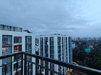 Balcony Image of 1180 Sq.ft 3 BHK Apartment / Flat for rent in The Banyan Tree The Sky Garden, Rajarhat Kolkata for Rs. 28000