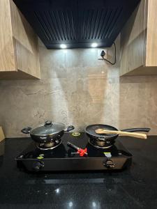 Kitchen Image of 680 Sq.ft 1 RK Apartment / Flat for rent in Okay Plus Venus, Karolan Ka Barh Jaipur for Rs. 19000