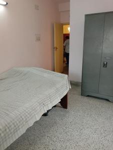 Bedroom Image of 900 Sq.ft 2 BHK Apartment / Flat for sale in Lake Gardens Kolkata for Rs. 6000000