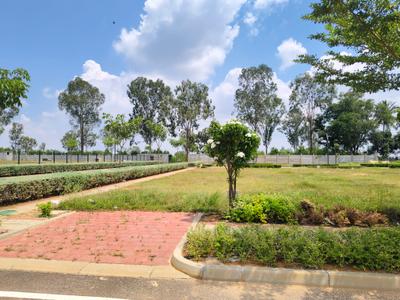 Image of 2400 Sq.ft Residential Plot / Land for sale in Krishna Greens Midlake, Yelahanka, Bengaluru for Rs. 2637602