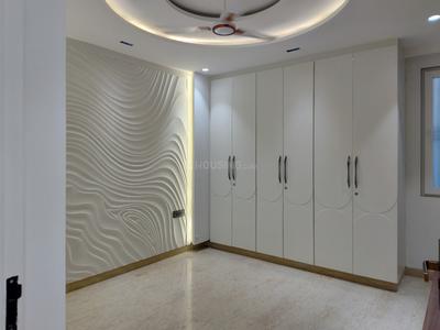 Bedroom Image of 1350 Sq.ft 3 BHK Builder Floor for sale in DDA Flat Janakpuri, Janakpuri New Delhi for Rs. 25000000