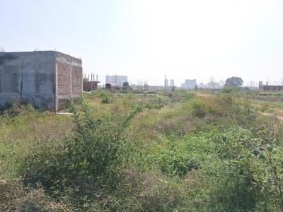 Image of 1800 Sq.ft Residential Plot / Land for sale in Knowledge Park 3, Greater Noida for Rs. 7800000