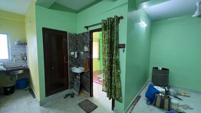 Hall Image of 760 Sq.ft 2 BHK Apartment / Flat for sale in Picnic Garden Kolkata for Rs. 2600000