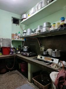 Kitchen Image of 1000 Sq.ft 4 BHK Builder Floor for sale in Old Delhi New Delhi for Rs. 15000000