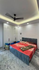 Bedroom Image of 500 Sq.ft 1 RK Builder Floor for rent in Rajouri Garden New Delhi for Rs. 18000