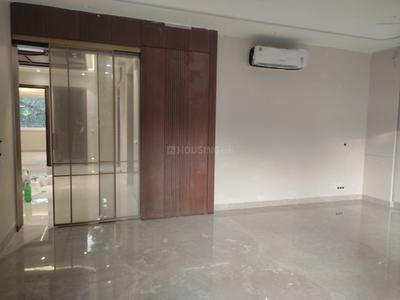 Bedroom Image of 2700 Sq.ft 4 BHK Builder Floor for sale in Kalkaji New Delhi for Rs. 77500000