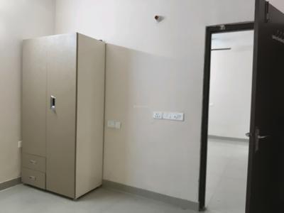 Bedroom Image of 920 Sq.ft 2.5 BHK Apartment / Flat for sale in Amrapali Dream Valley, Noida Extension Greater Noida for Rs. 6700000