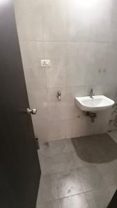 Bathroom Image of 400 Sq.ft 1 BHK Apartment / Flat for rent in Kolte Patil Life Republic Sector R3 3rd Avenue, Nerhe Pune for Rs. 18000