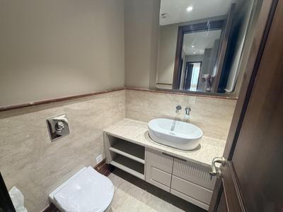Image of 3105 Sq.ft 4 BHK Builder Floor for sale in Defence Colony, New Delhi for Rs. 162500000