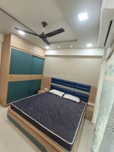 Bedroom Image of 1629 Sq.ft 3 BHK Apartment / Flat for sale in Yogi Platina, Sargasan Gandhinagar for Rs. 8000000