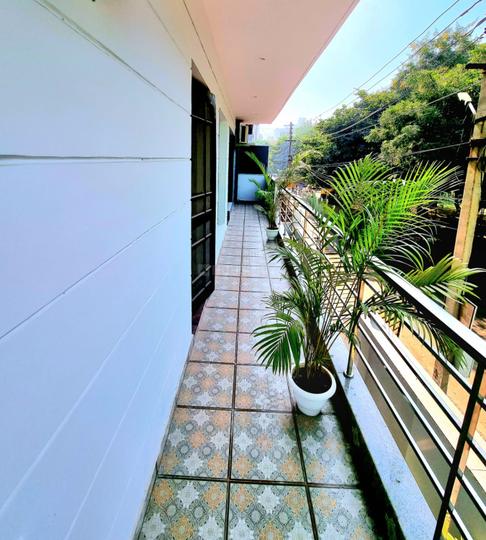 Balcony Image of Cloud Nine Rooms in DLF Phase 4, Gurgaon