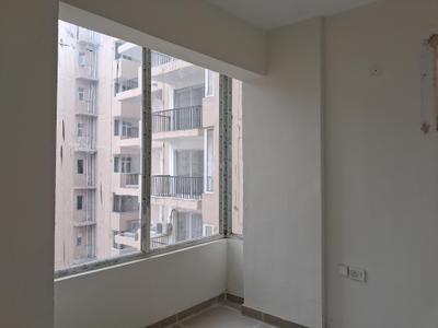 Bedroom Image of 1350 Sq.ft 3 BHK Apartment / Flat for sale in Amrapali Heartbeat City, Sector 107 Noida for Rs. 14000000