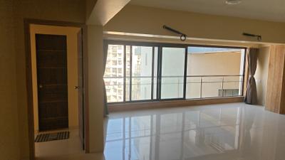 Living Room Image of 2100 Sq.ft 3 BHK Apartment / Flat for rent in Anmol Eleganzia Royale, Andheri West Mumbai for Rs. 175000