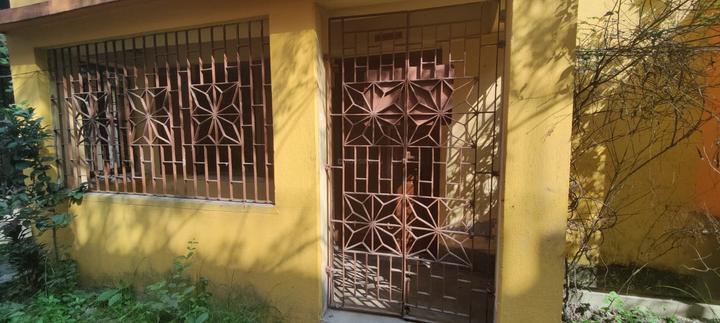 Parnasree Pally Building View 1