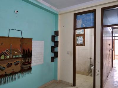 Bedroom Image of 648 Sq.ft 2 BHK Builder Floor for sale in DDA Residential Flats, Sector 8 Dwarka New Delhi for Rs. 6900000