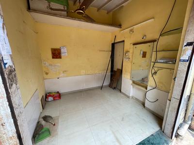 Balcony Image of 151 Sq.ft 1 RK Apartment / Flat for rent in Bandra East Mumbai for Rs. 12000